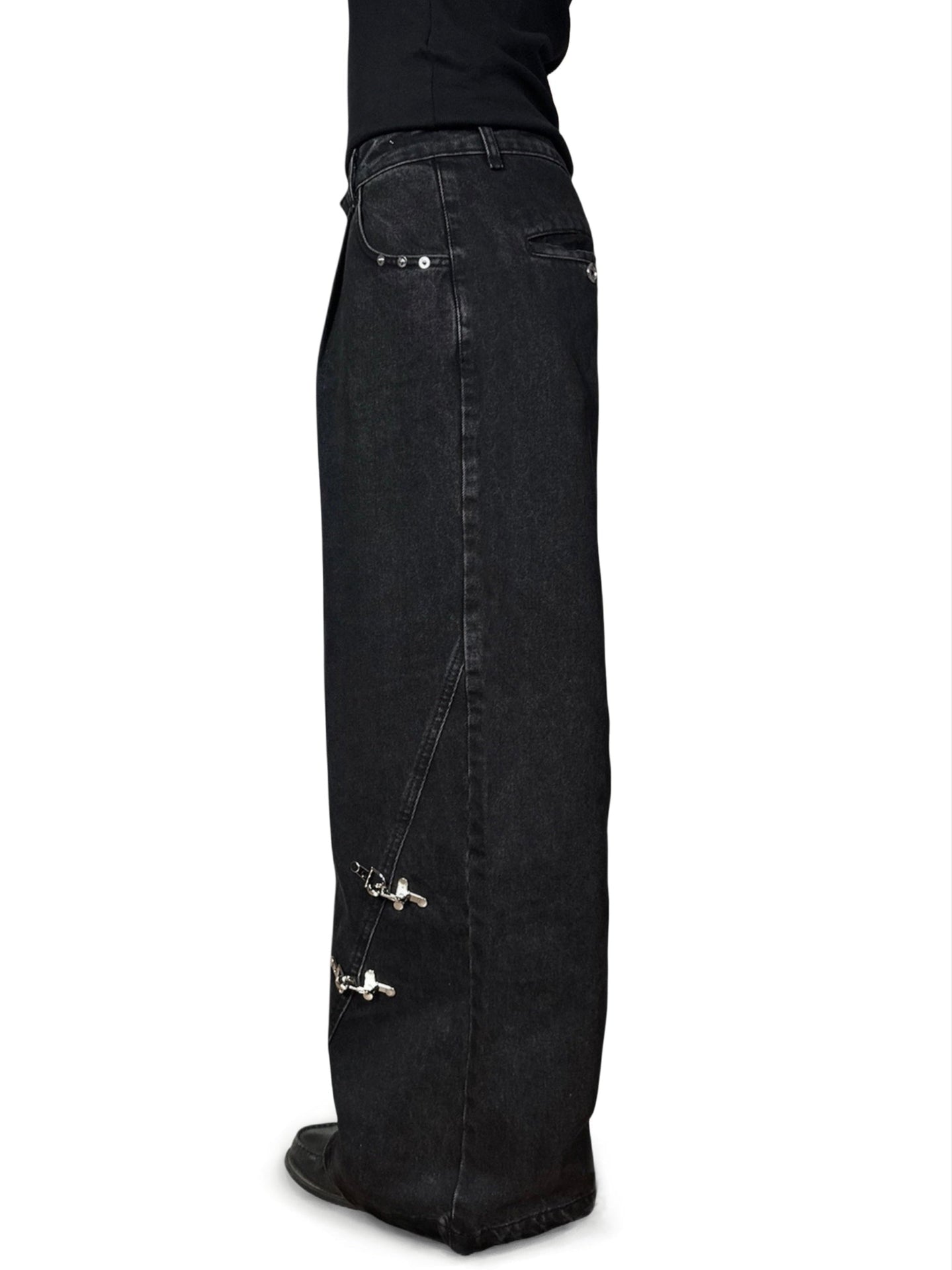 CLASP DENIM PANTS