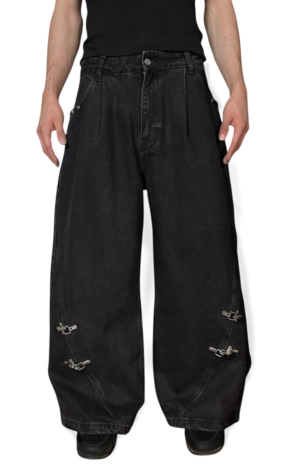 CLASP DENIM PANTS